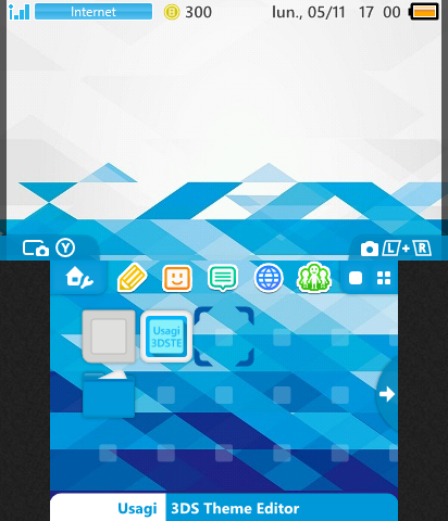 Blue & White Pattern